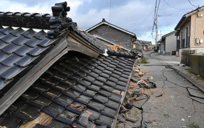 日本居民親眼目睹地震引發(fā)的地殼位移，震區(qū)移動達1米